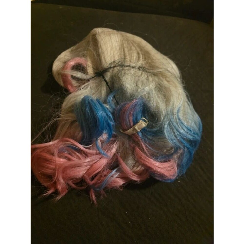 Harley Quinn wig